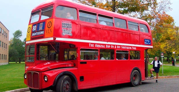 красные автобусы Лондона