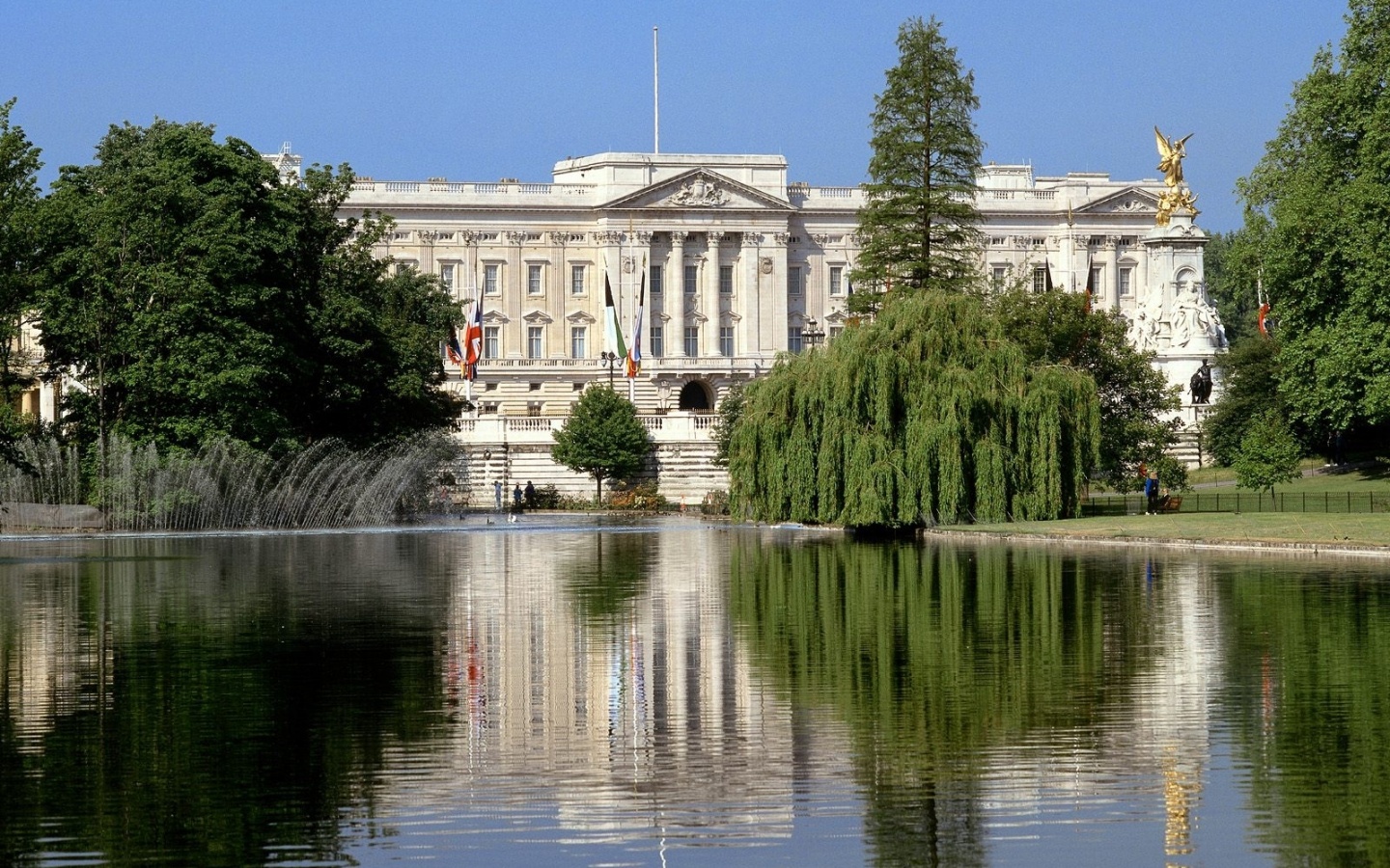 The history of Buckingham Palace 